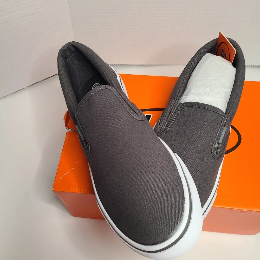 Lugz Mens Grey Sammy slip-on sneaker Size 9.5 and 8.5 - Picture 1 of 11